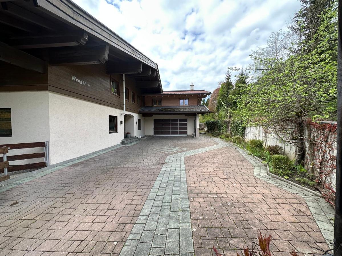 Haus Wenger Mountain View & Swimming Pool Apartment Капрун Екстериор снимка