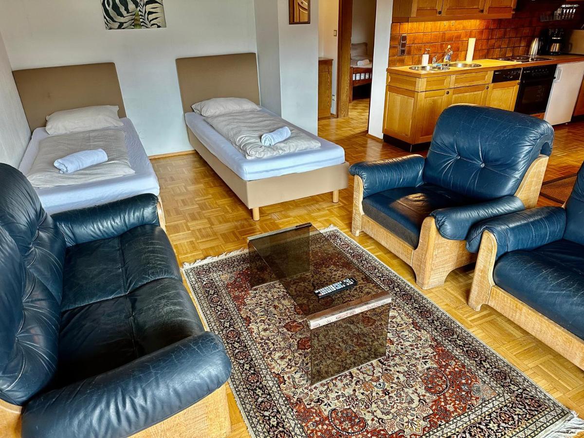 Haus Wenger Mountain View & Swimming Pool Apartment Капрун Екстериор снимка