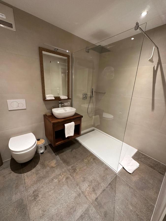 Haus Wenger Mountain View & Swimming Pool Apartment Капрун Екстериор снимка